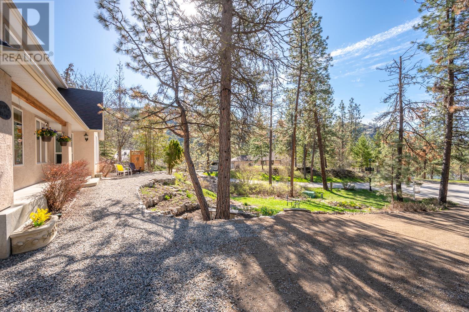 115 Par Boulevard, Kaleden, British Columbia  V0H 1K0 - Photo 37 - 10342212