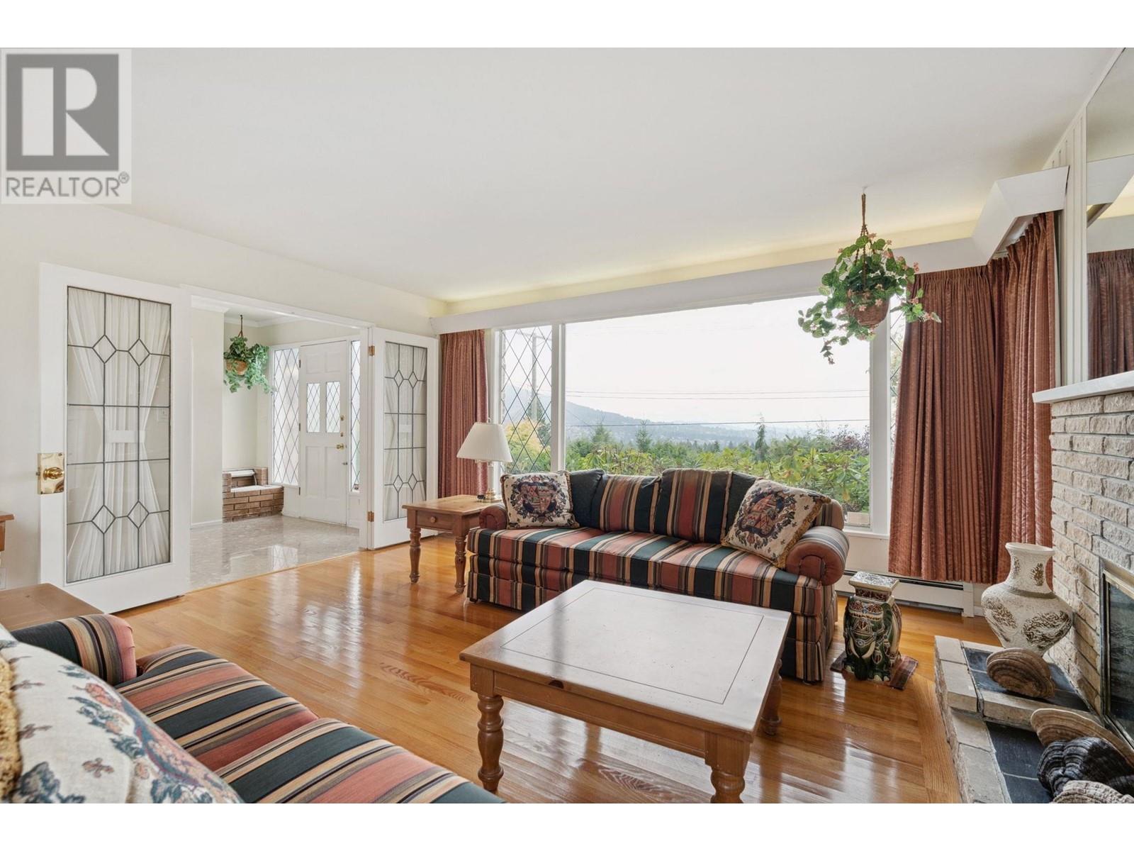 72 Bonnymuir Drive, West Vancouver, British Columbia  V7S 1L2 - Photo 10 - R2987075