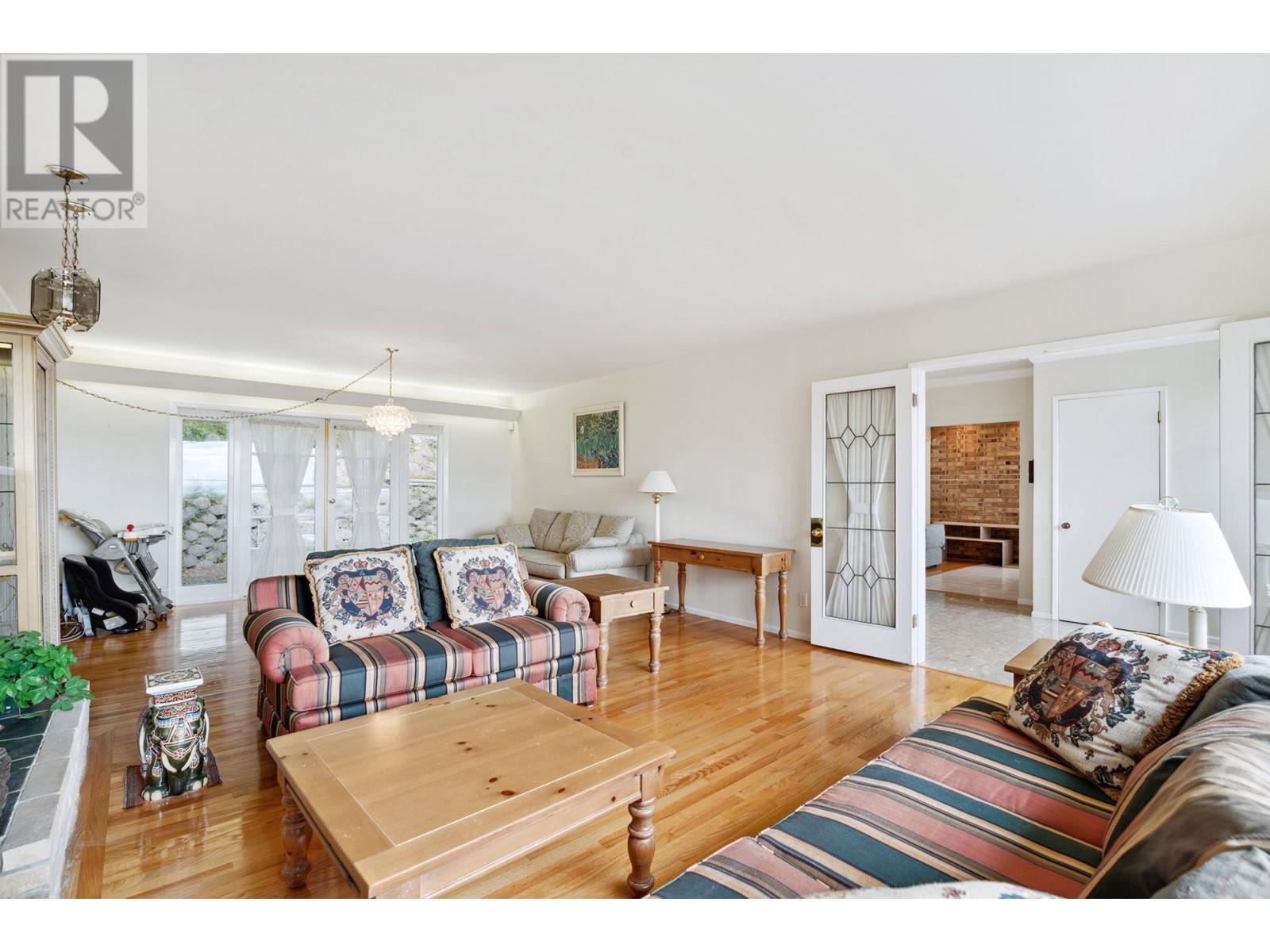 72 Bonnymuir Drive, West Vancouver, British Columbia  V7S 1L2 - Photo 11 - R2987075