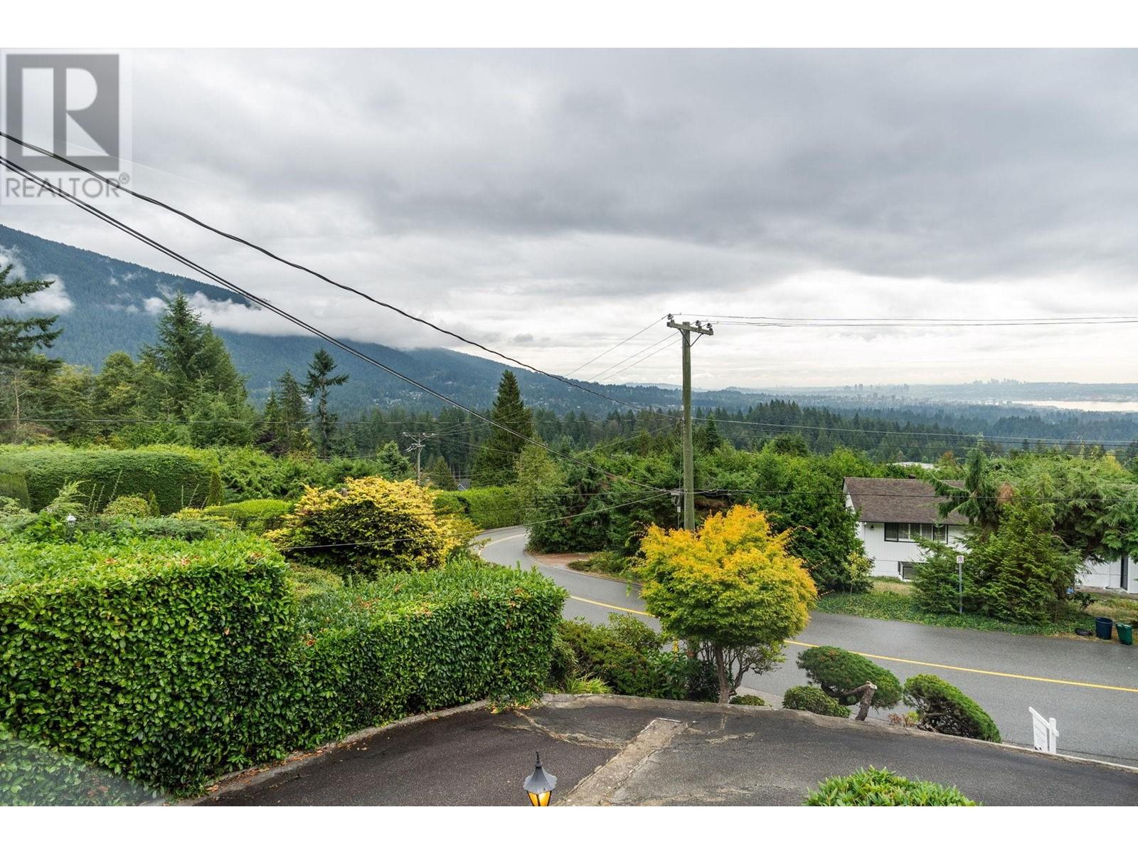 72 Bonnymuir Drive, West Vancouver, British Columbia  V7S 1L2 - Photo 34 - R2987075