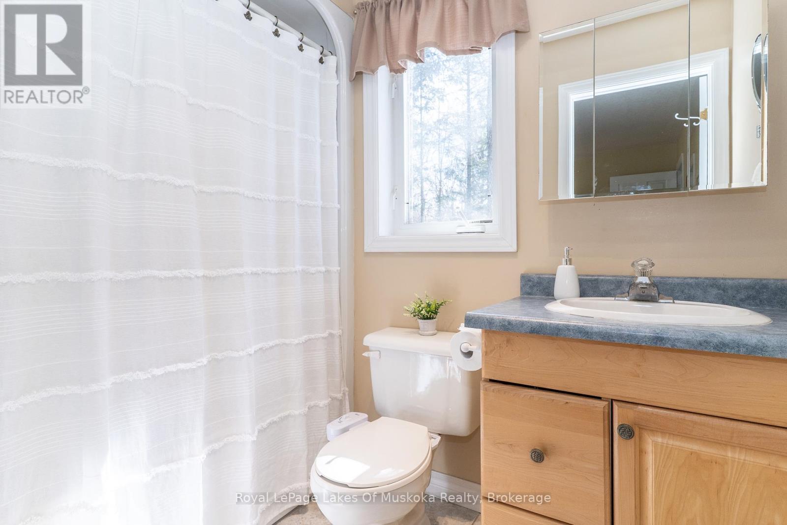 171 River Valley Drive, Huntsville, Ontario  P0B 1L0 - Photo 18 - X12067402