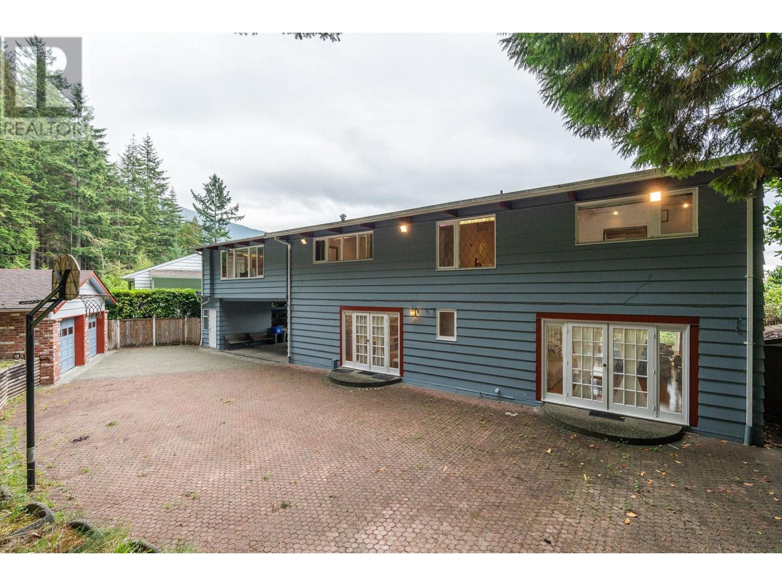 Property at 72 BONNYMUIR DRIVE image 5