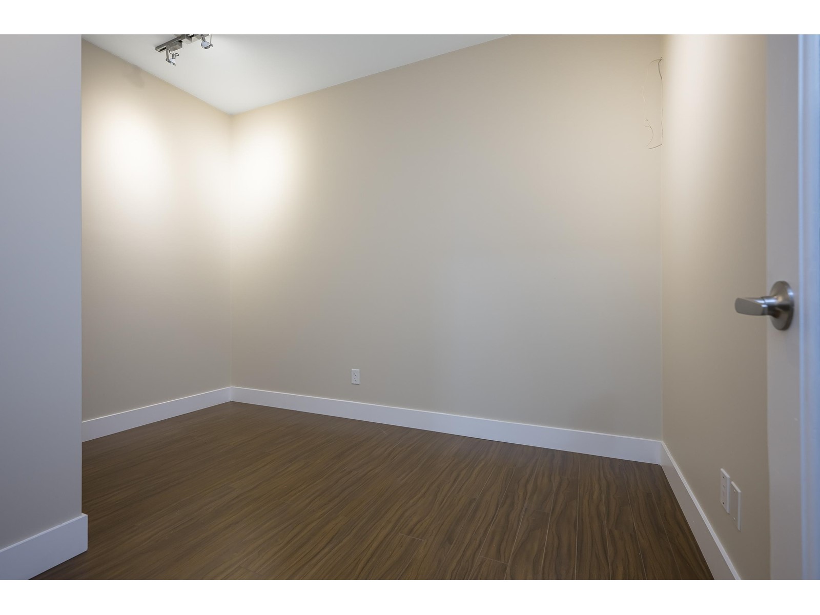 305 19830 56 Avenue, Langley, British Columbia  V3A 0A5 - Photo 29 - R2987121