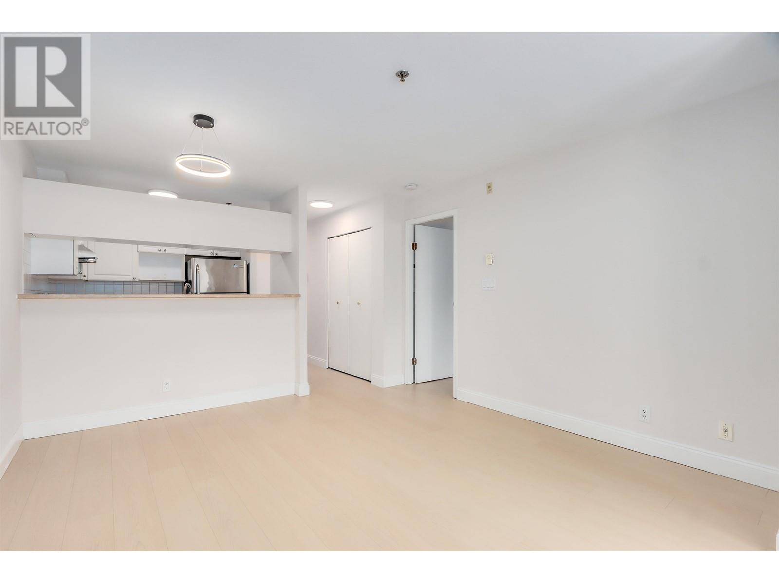 313 4113 Fraser Street, Vancouver, British Columbia  V5V 4E9 - Photo 7 - R2986078