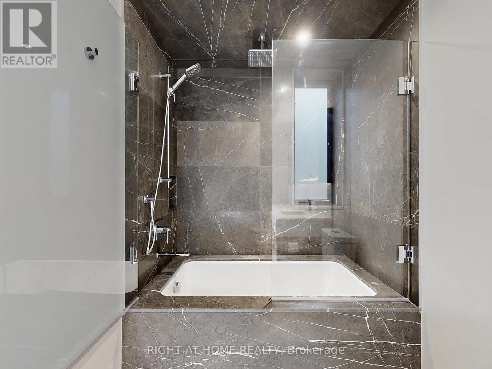 15 Durie Street E, Toronto, Ontario  M6S 3E5 - Photo 26 - W12067685