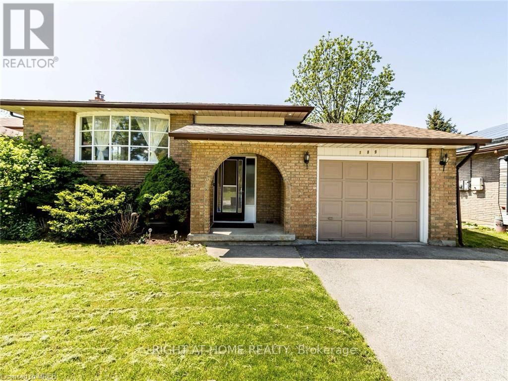 189 NORTHLAKE DRIVE, Waterloo, Ontario