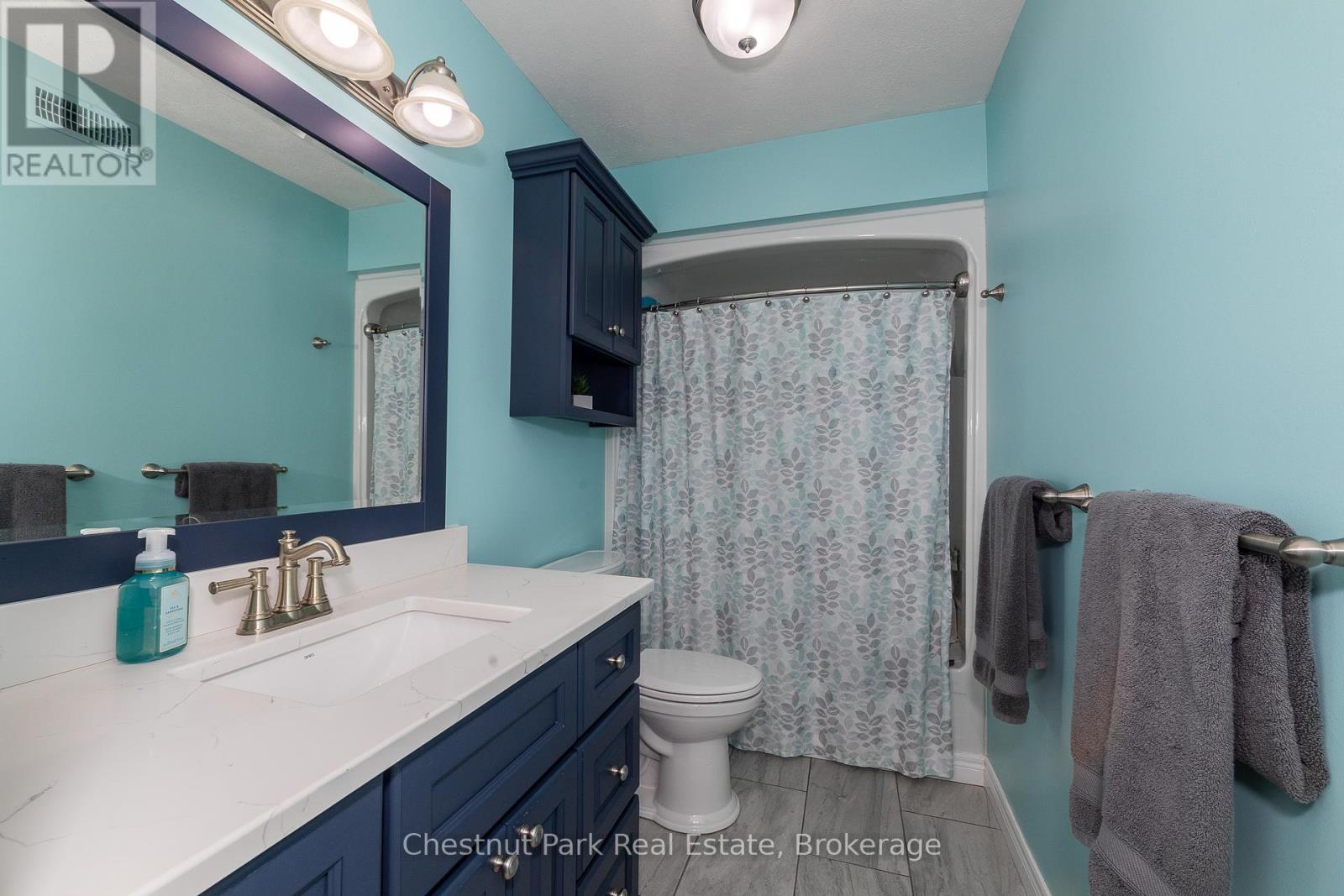2693 8th Avenue E, Owen Sound, Ontario  N4K 6S5 - Photo 23 - X12067213