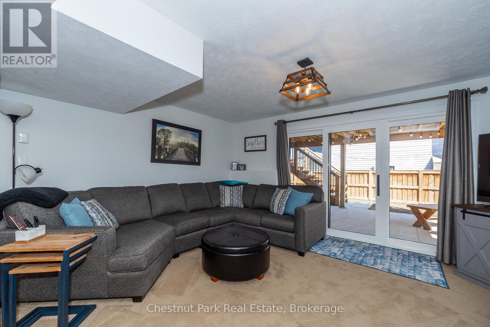 2693 8th Avenue E, Owen Sound, Ontario  N4K 6S5 - Photo 33 - X12067213