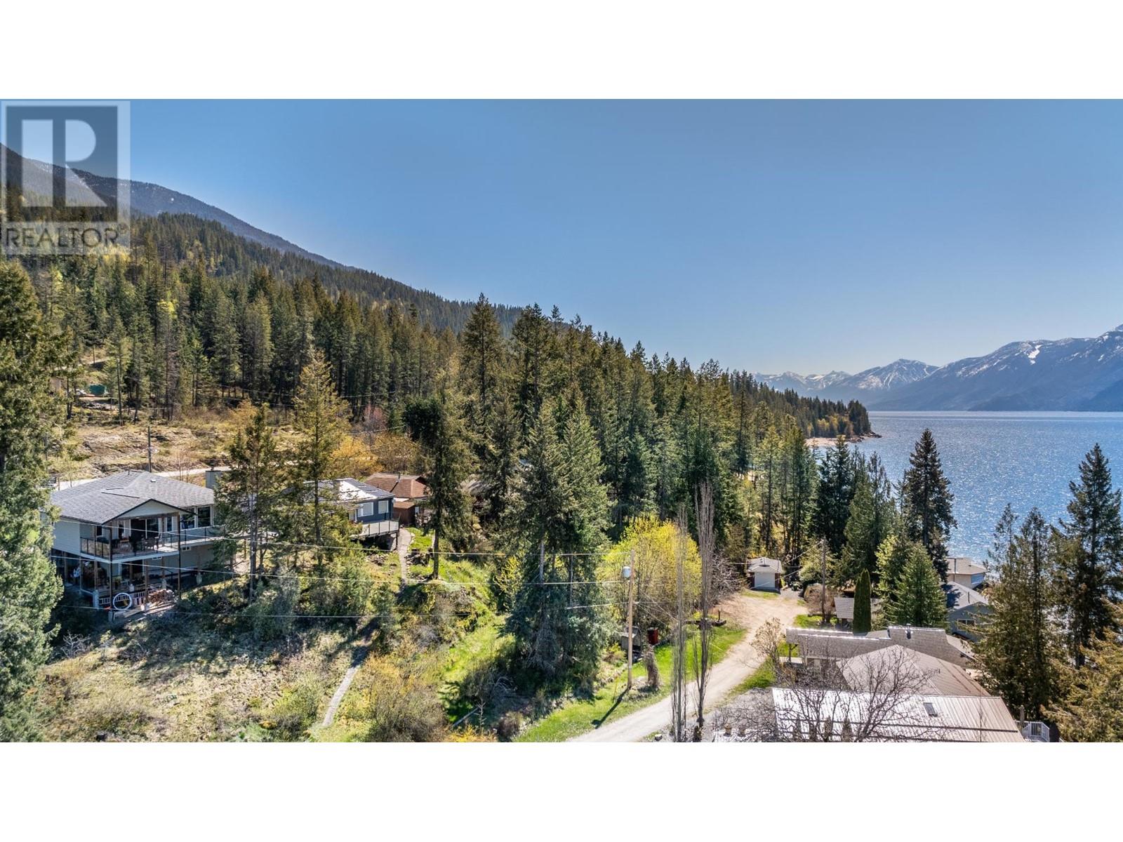 14533 Smith Road, Gray Creek, British Columbia  V0B 1E0 - Photo 1 - 10342443