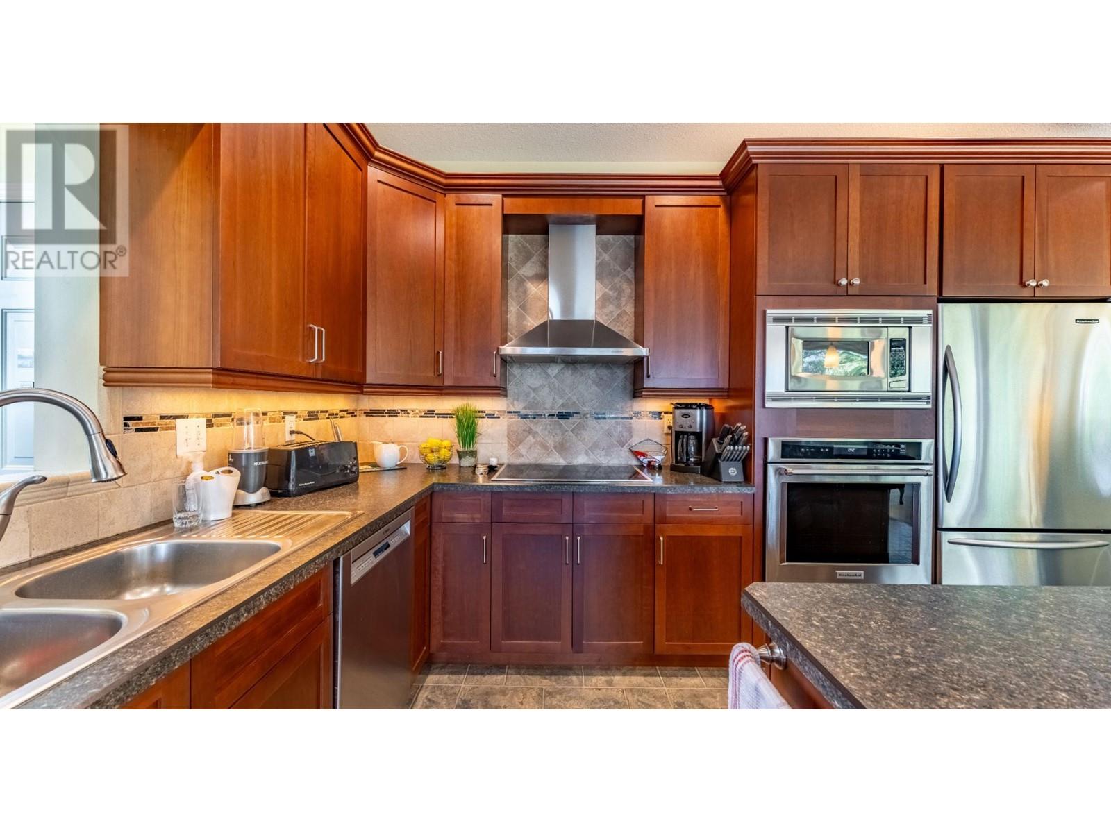 14533 Smith Road, Gray Creek, British Columbia  V0B 1E0 - Photo 12 - 10342443