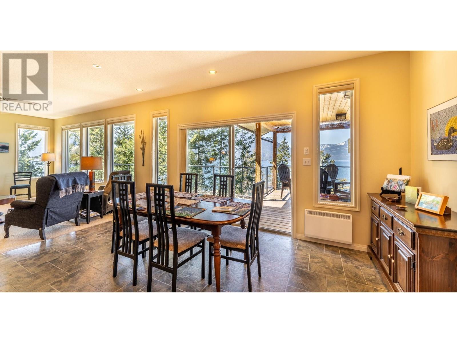 14533 Smith Road, Gray Creek, British Columbia  V0B 1E0 - Photo 19 - 10342443