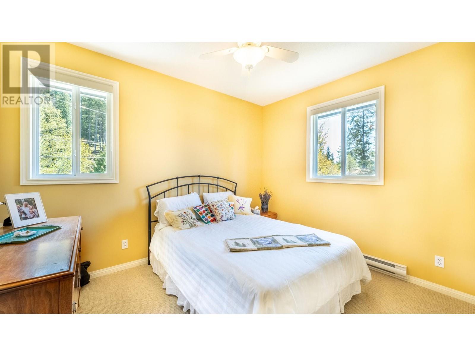 14533 Smith Road, Gray Creek, British Columbia  V0B 1E0 - Photo 25 - 10342443