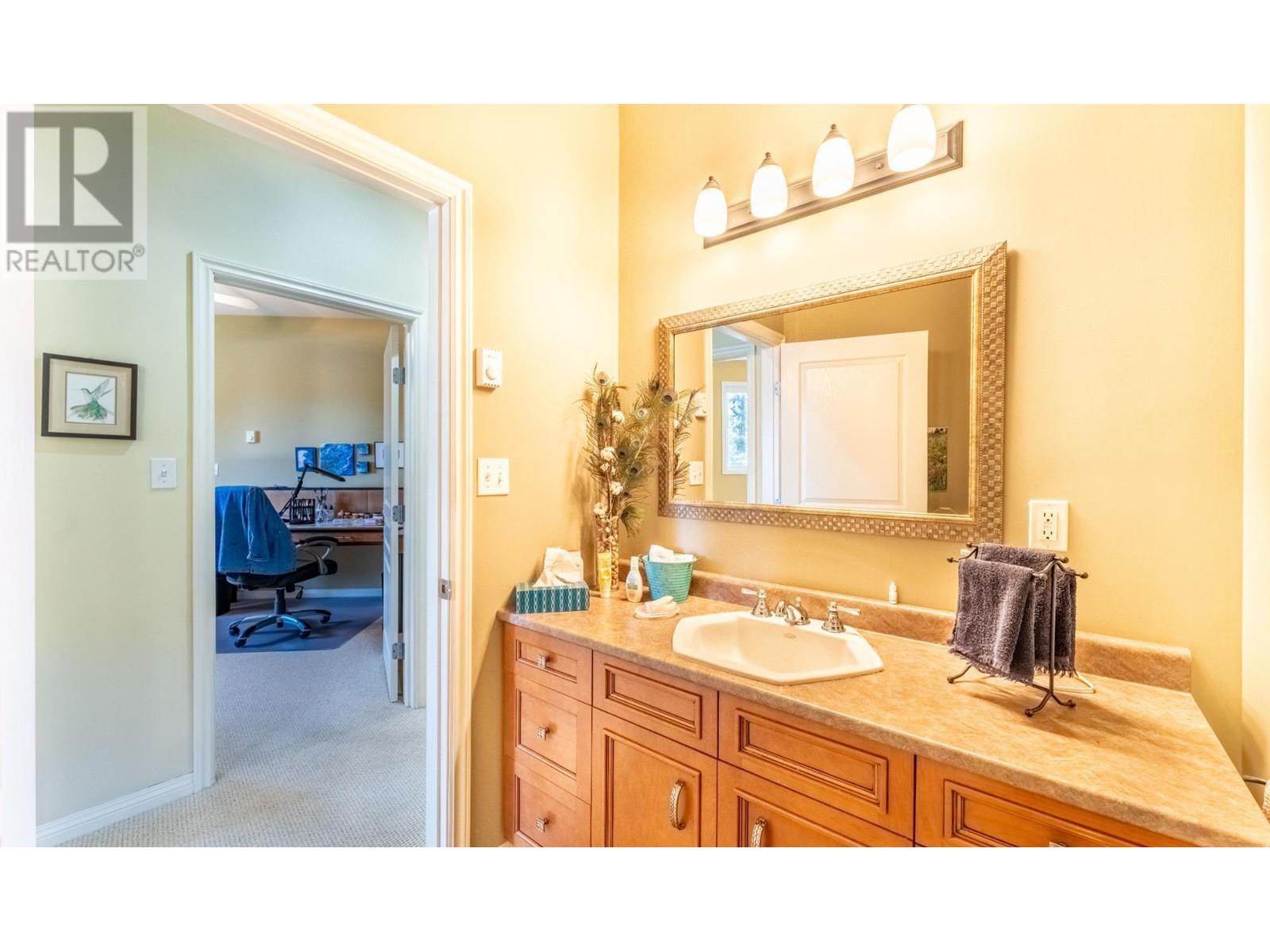 14533 Smith Road, Gray Creek, British Columbia  V0B 1E0 - Photo 28 - 10342443