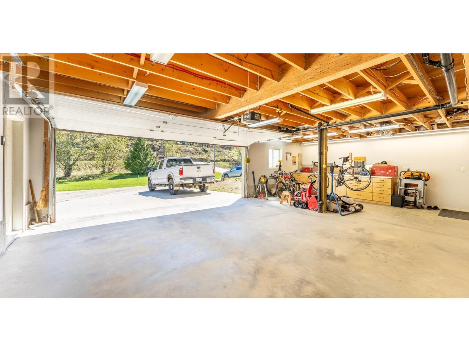 14533 Smith Road, Gray Creek, British Columbia  V0B 1E0 - Photo 47 - 10342443