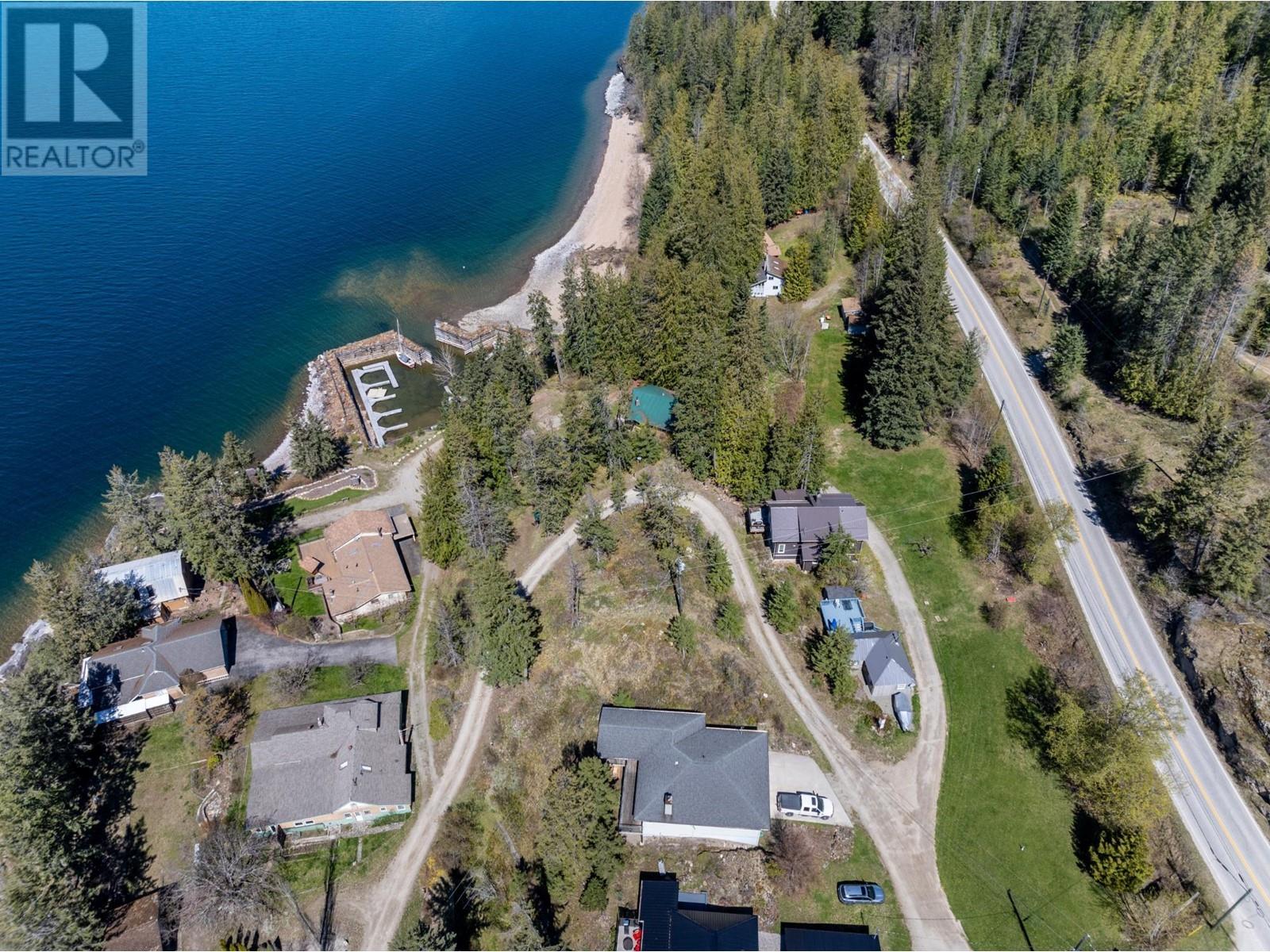 14533 Smith Road, Gray Creek, British Columbia  V0B 1E0 - Photo 8 - 10342443
