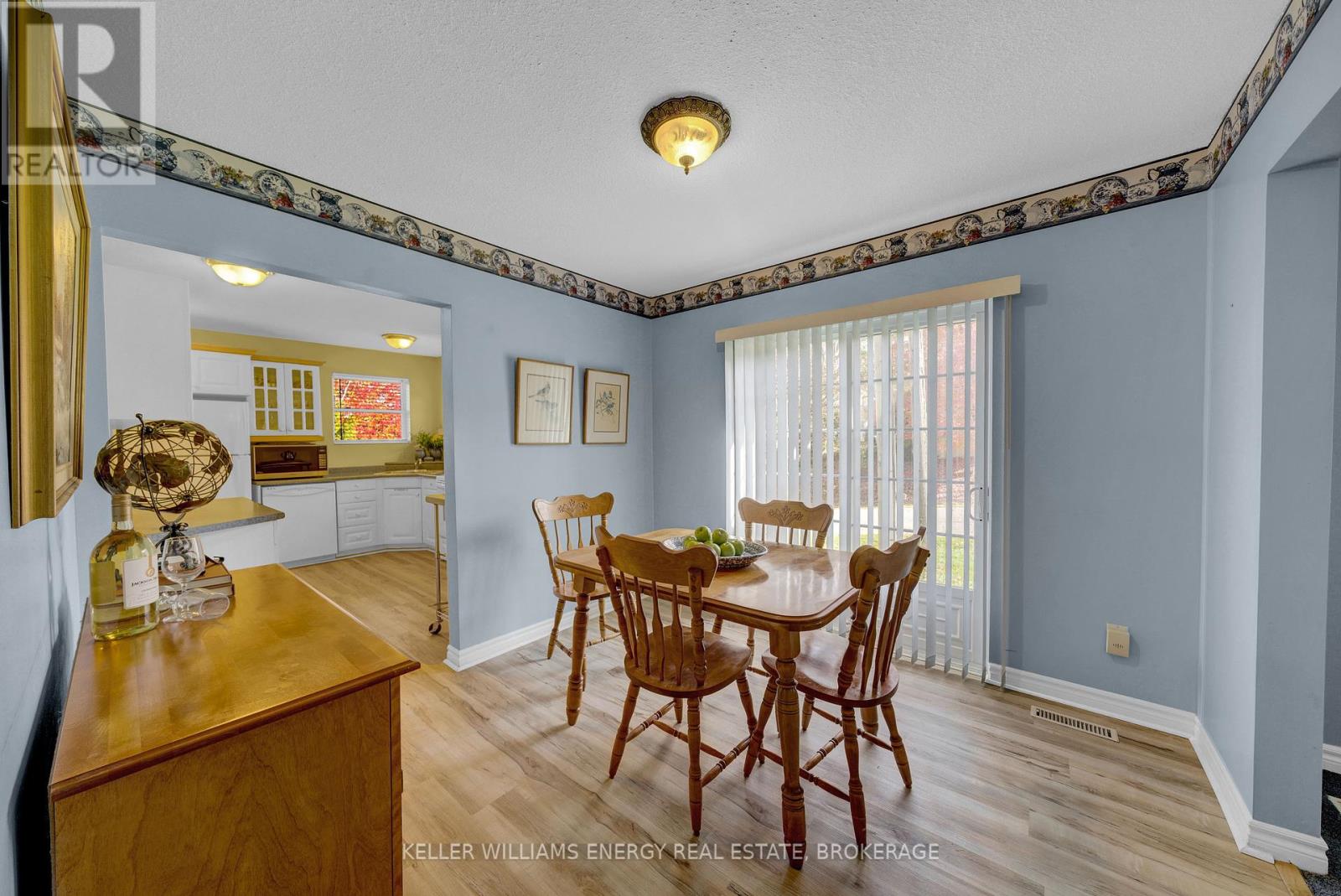 8 Cumberland Street, Prince Edward County, Ontario  K0K 2T0 - Photo 11 - X12067742