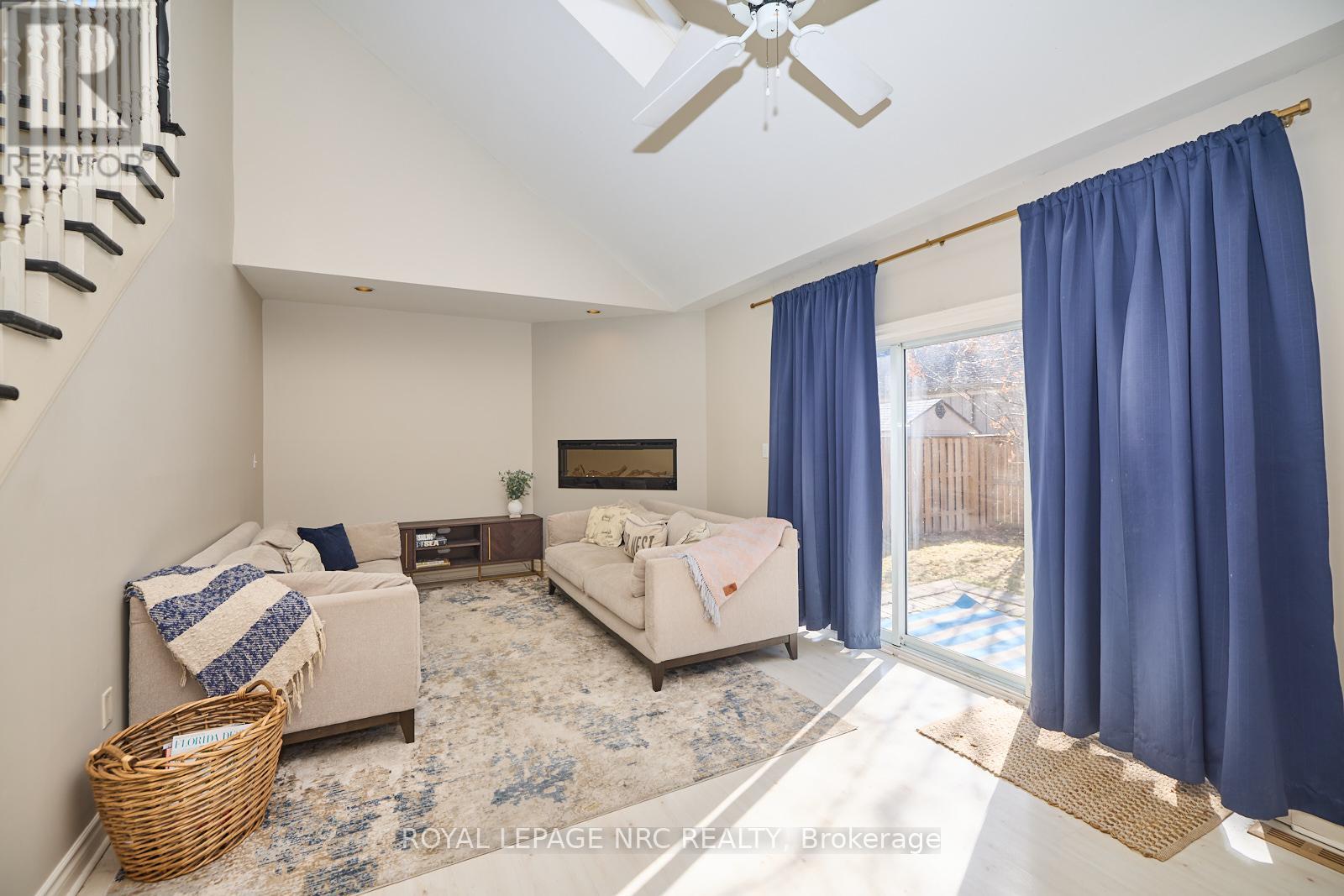 12 Brigantine Court, St. Catharines (Port Weller), Ontario  L2M 7V4 - Photo 16 - X12067740