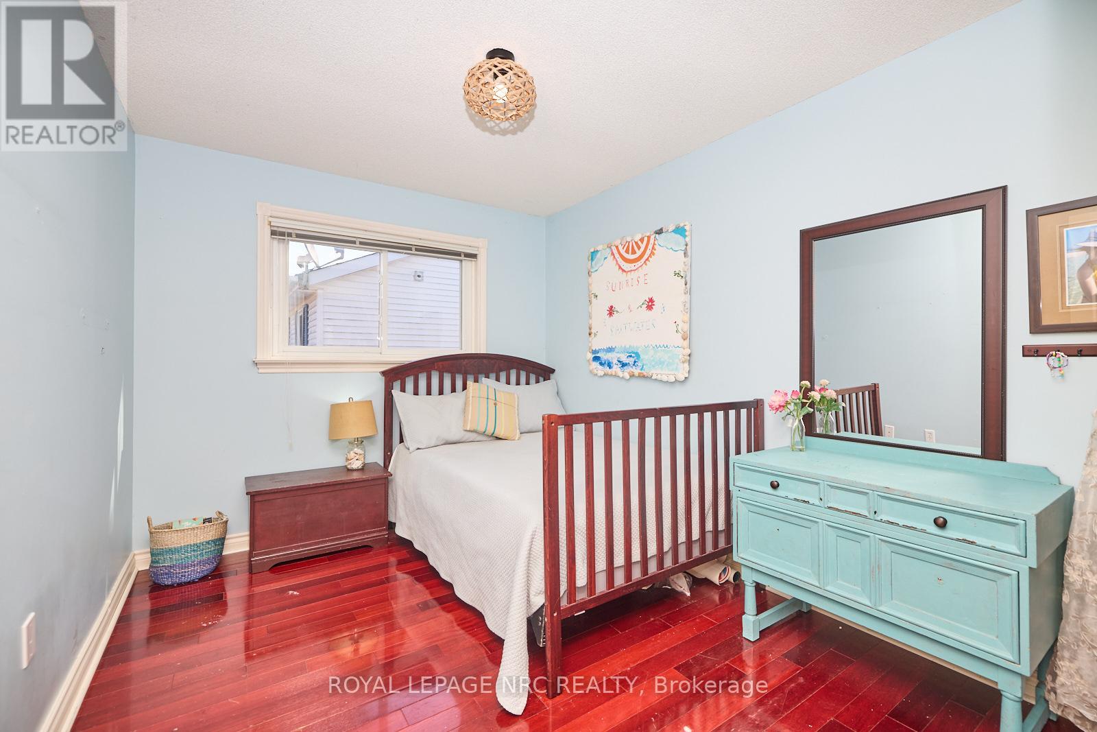 12 Brigantine Court, St. Catharines (Port Weller), Ontario  L2M 7V4 - Photo 25 - X12067740