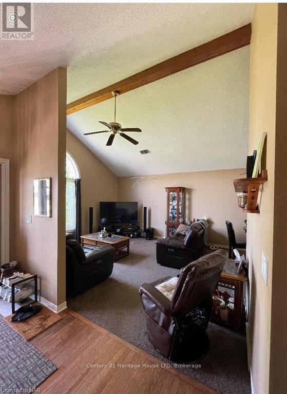 Property at 1193 PETTIT ROAD image 5