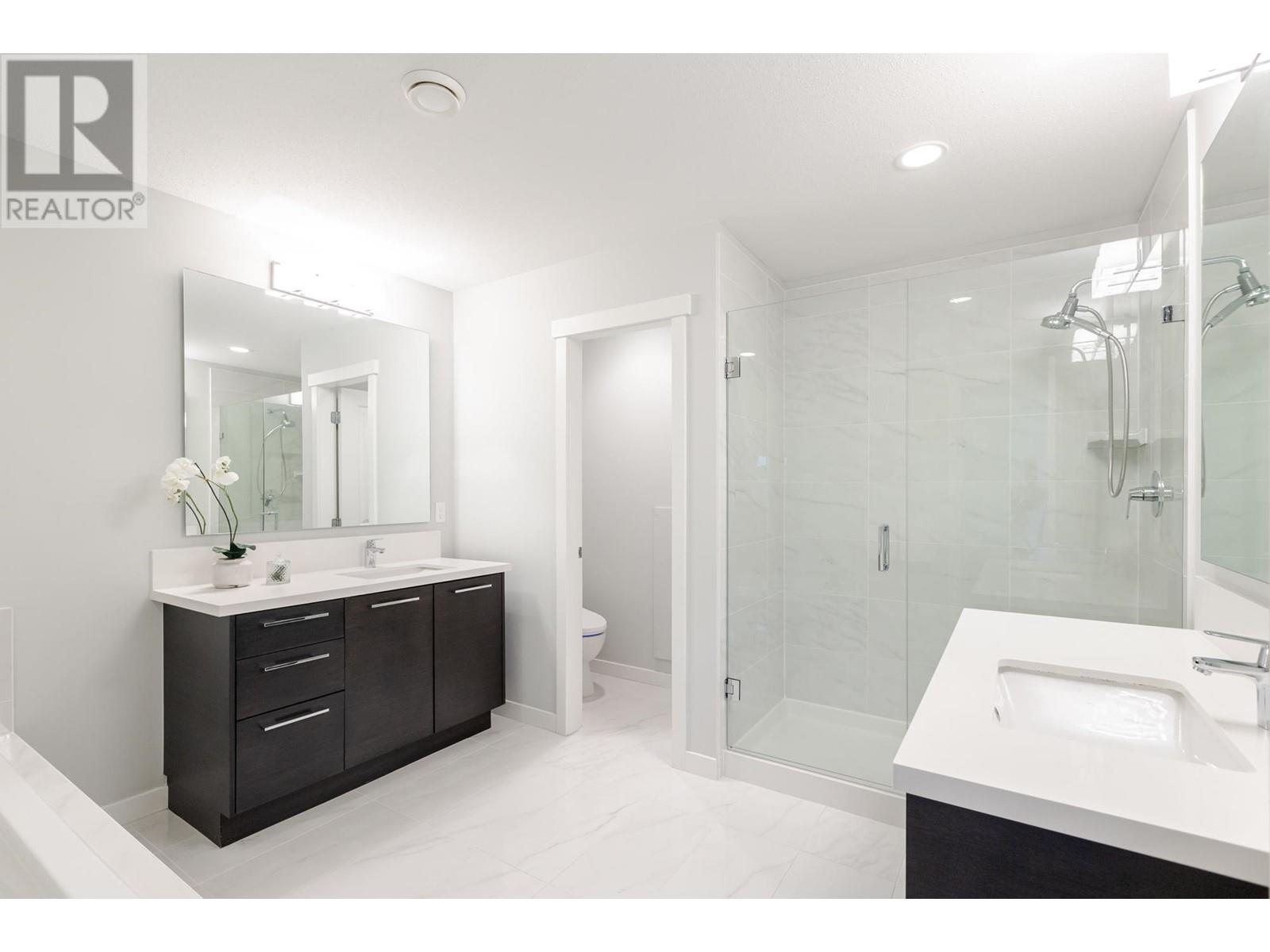 51 3400 Devonshire Avenue, Coquitlam, British Columbia  V3E 0L1 - Photo 16 - R2986819