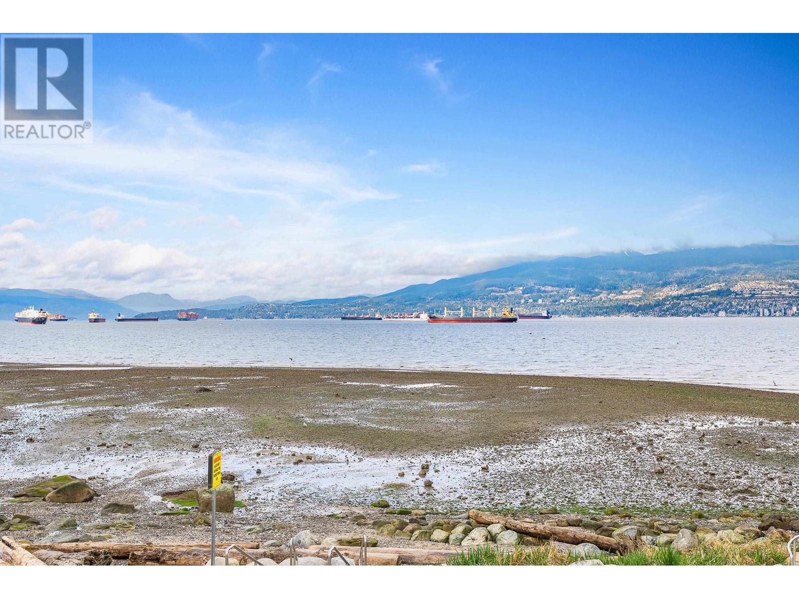 320 2890 Point Grey Road, Vancouver, British Columbia  V6K 1A9 - Photo 22 - R2987134