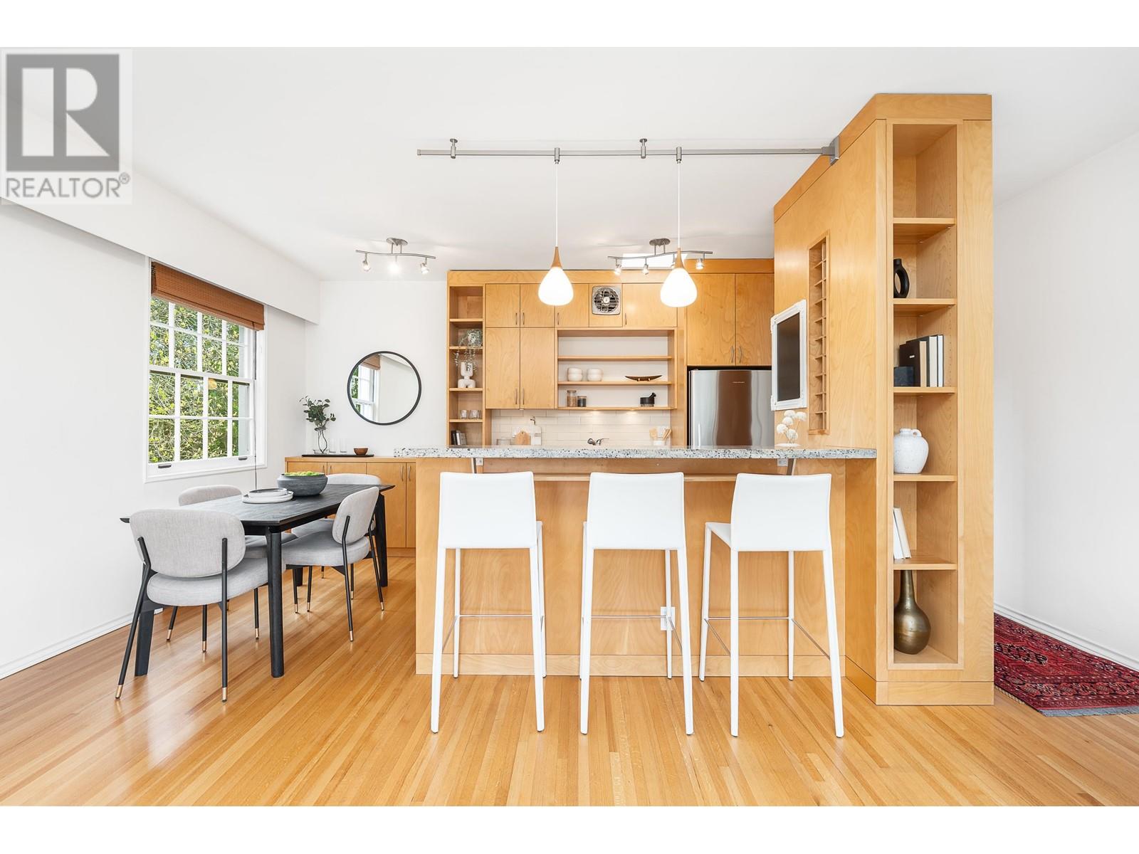 320 2890 Point Grey Road, Vancouver, British Columbia  V6K 1A9 - Photo 8 - R2987134