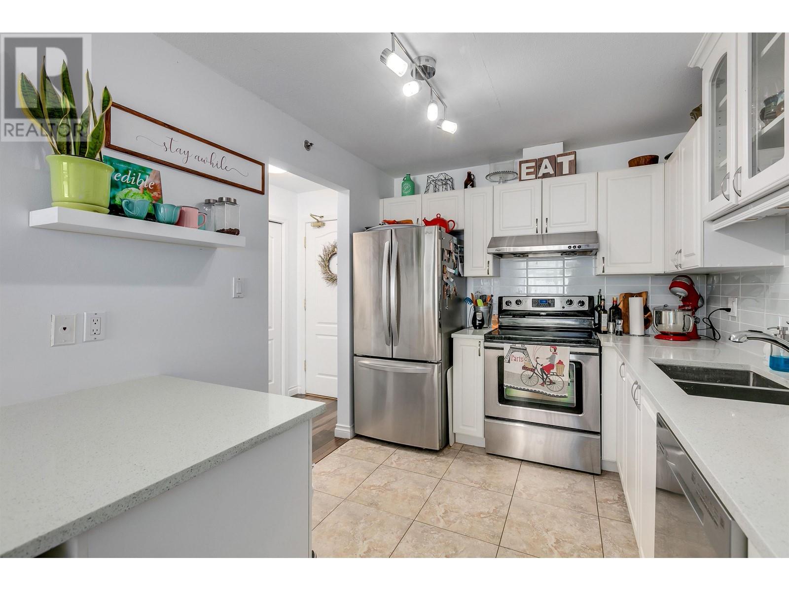 423 2551 Parkview Lane, Port Coquitlam, British Columbia  V3C 6J8 - Photo 10 - R2987148