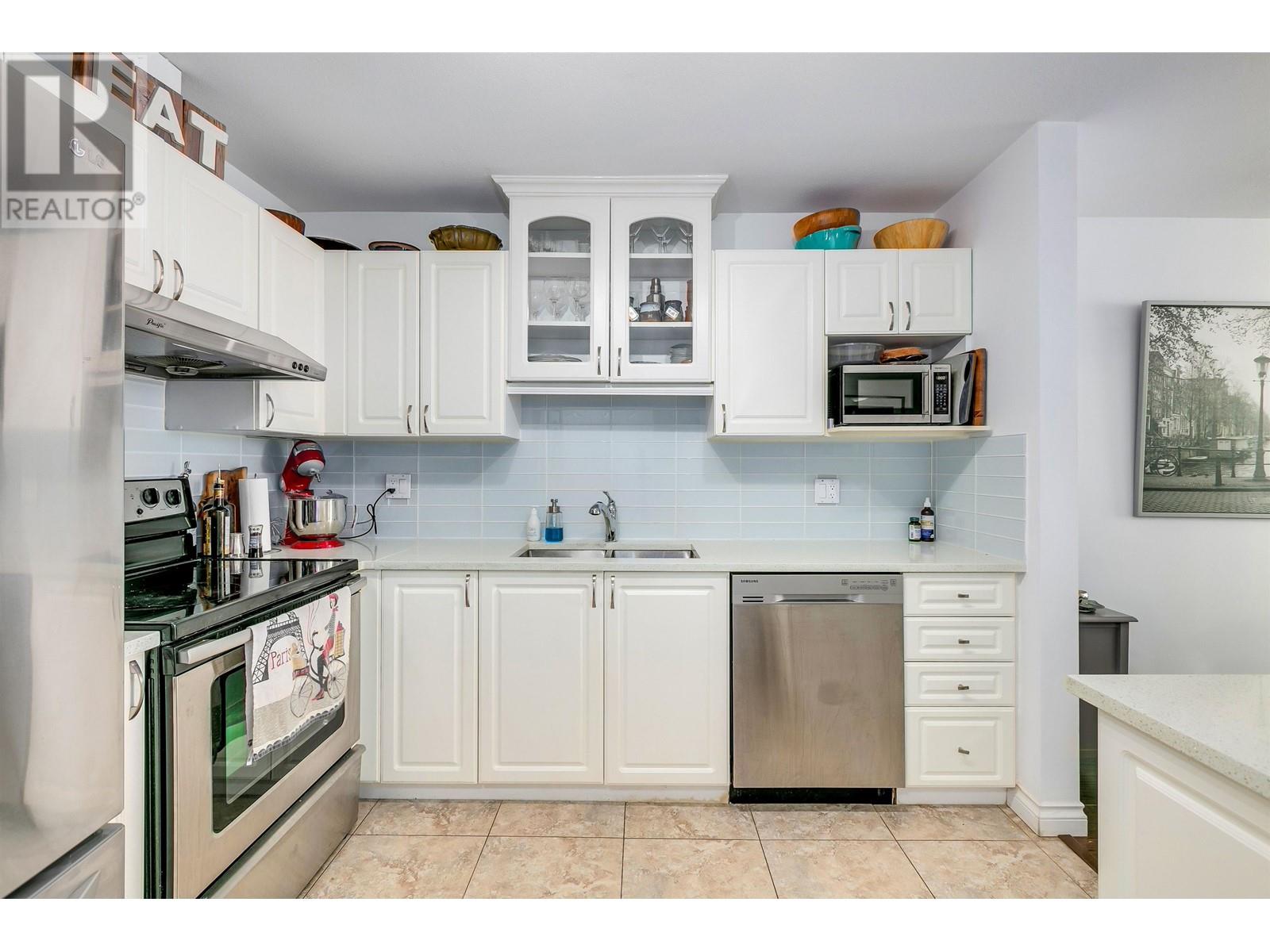 423 2551 Parkview Lane, Port Coquitlam, British Columbia  V3C 6J8 - Photo 11 - R2987148