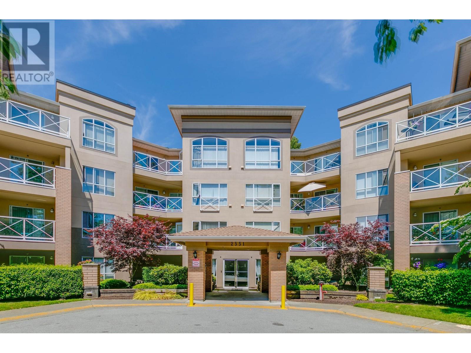 423 2551 Parkview Lane, Port Coquitlam, British Columbia  V3C 6J8 - Photo 2 - R2987148