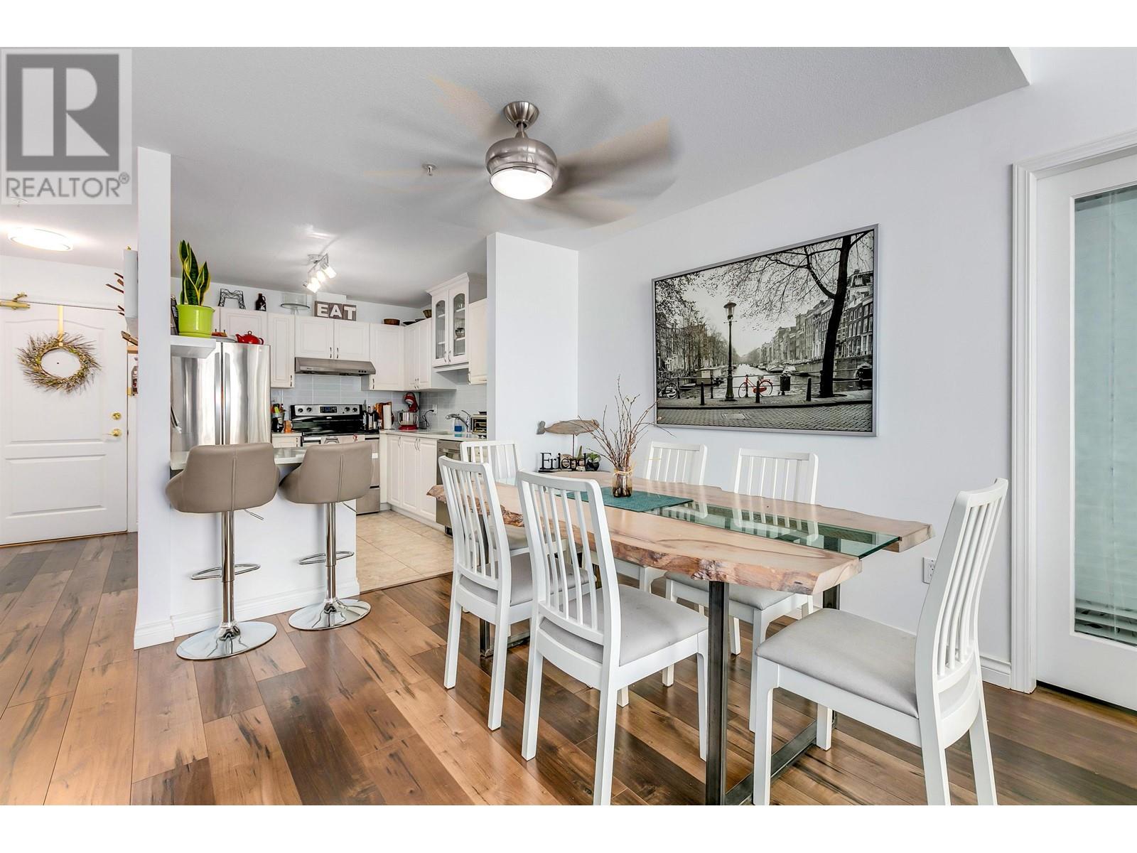 423 2551 Parkview Lane, Port Coquitlam, British Columbia  V3C 6J8 - Photo 7 - R2987148