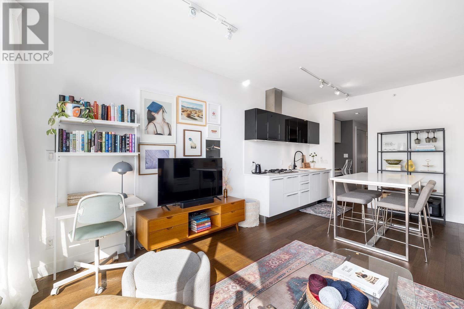 518 108 E 1st Avenue, Vancouver, British Columbia  V5T 0E4 - Photo 1 - R2987168