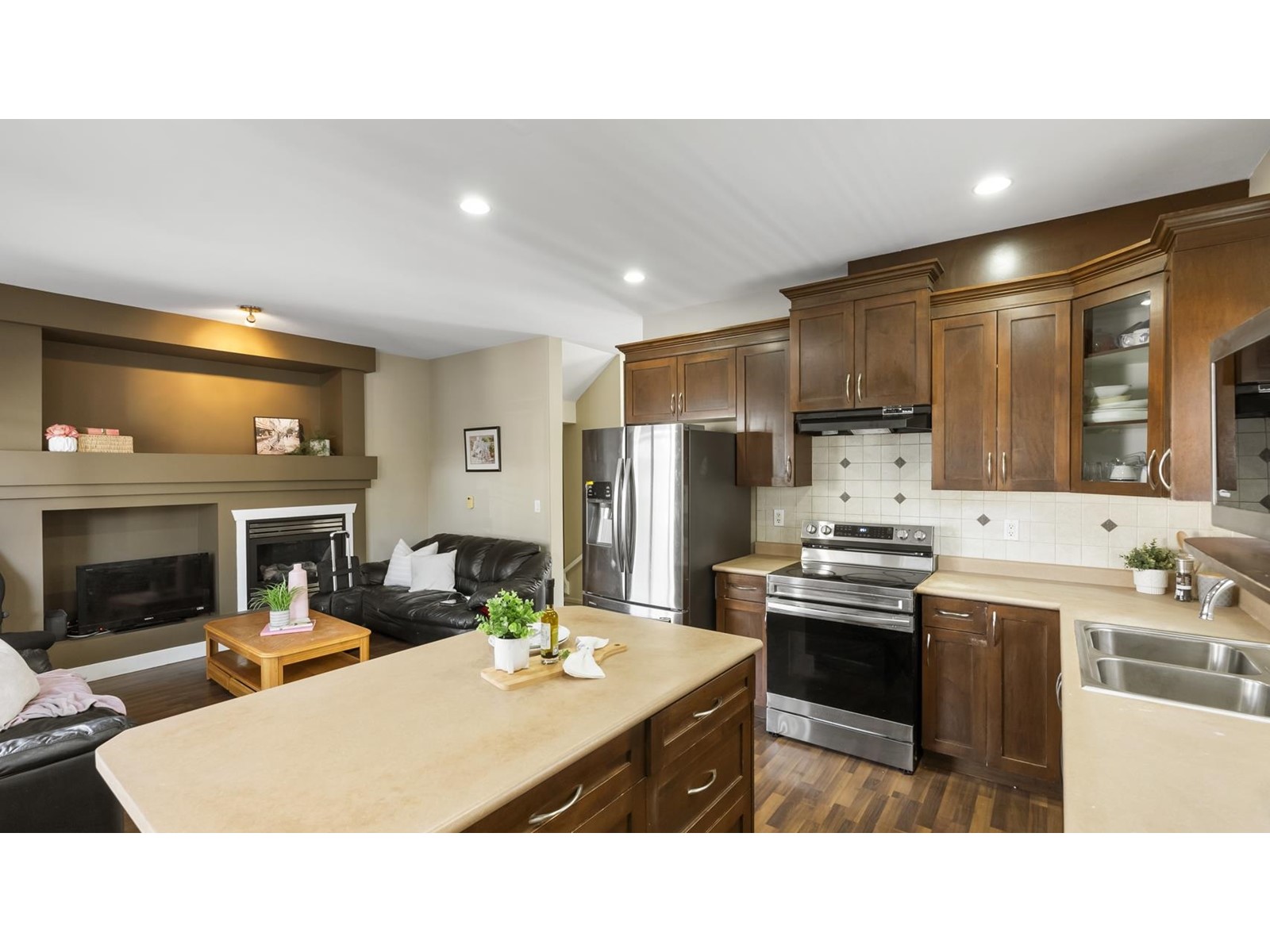 16795 61 Avenue, Surrey, British Columbia  V3S 0Z1 - Photo 12 - R2987011