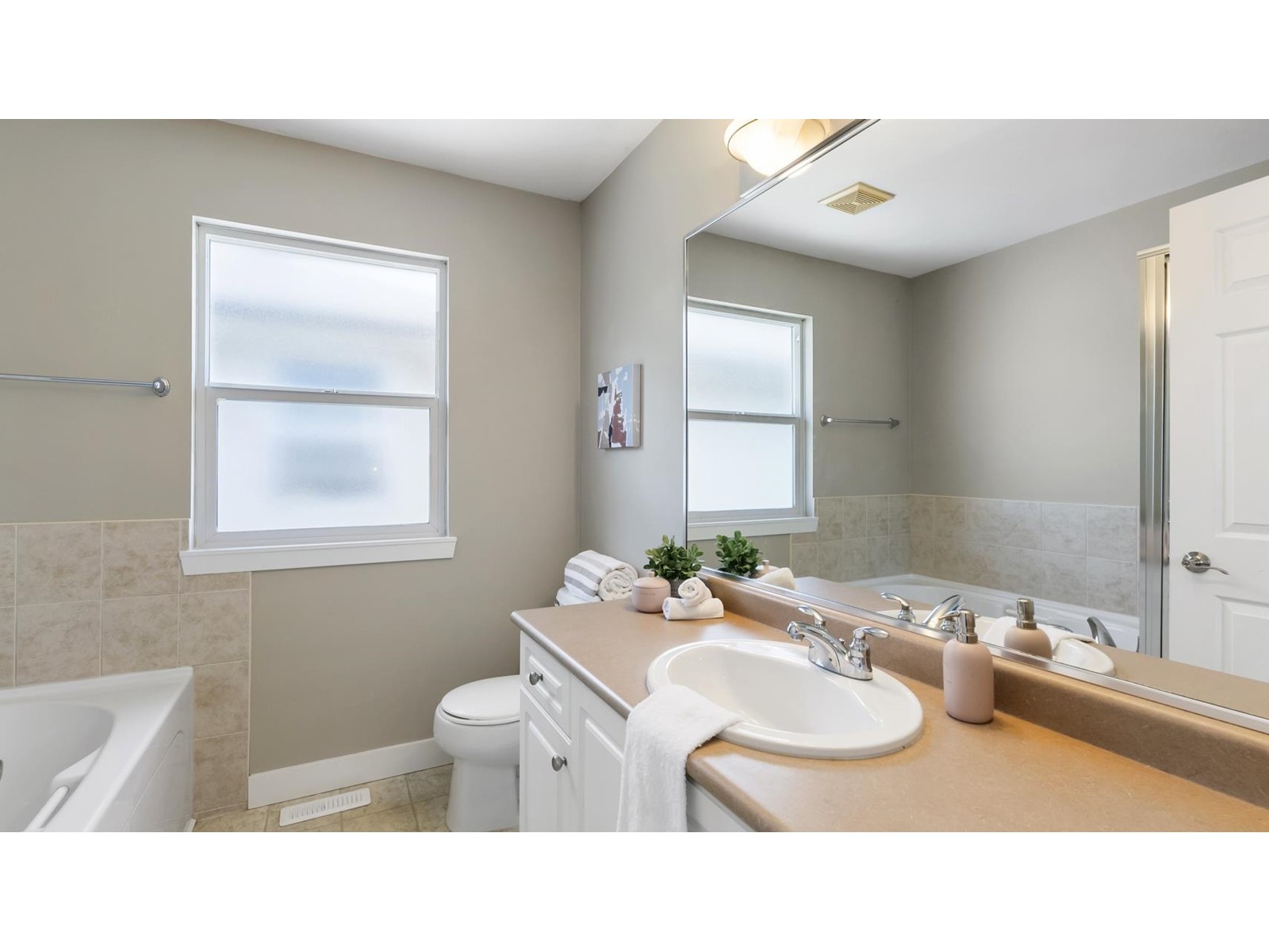 16795 61 Avenue, Surrey, British Columbia  V3S 0Z1 - Photo 20 - R2987011