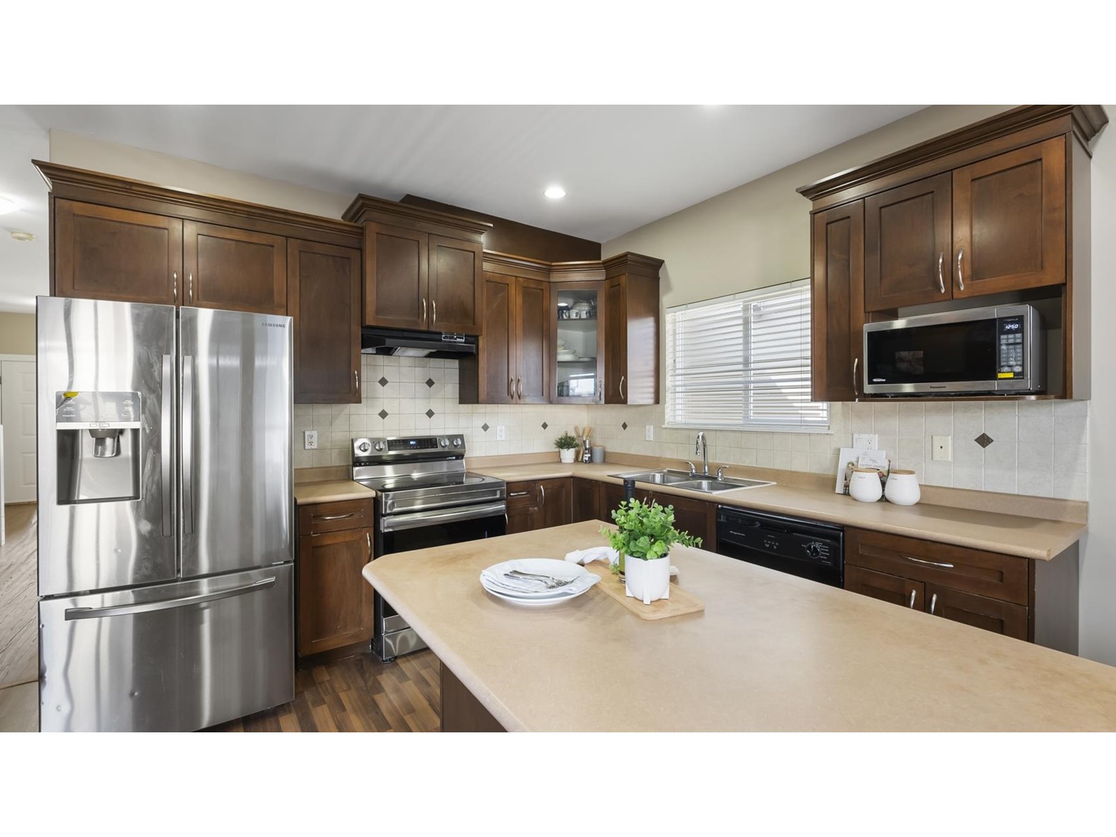 16795 61 Avenue, Surrey, British Columbia  V3S 0Z1 - Photo 10 - R2987011