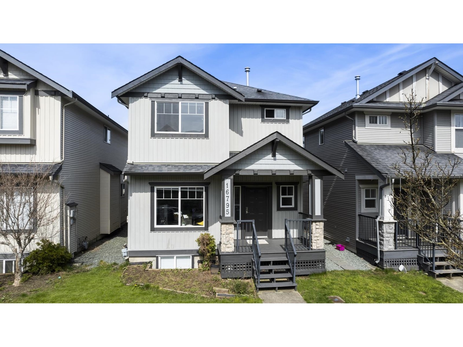 16795 61 Avenue, Surrey, British Columbia  V3S 0Z1 - Photo 1 - R2987011