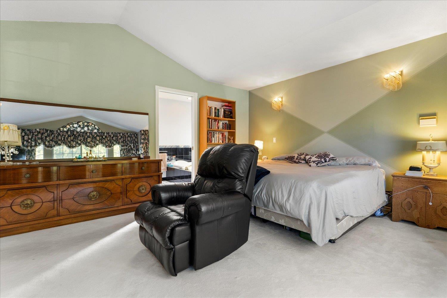 9116 158 Street, Surrey, British Columbia  V4N 2X5 - Photo 15 - R2987097