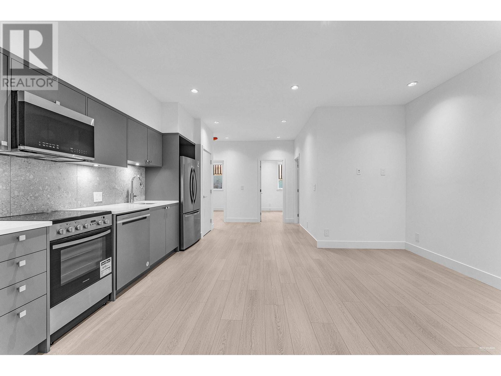 615 E 6th Street, North Vancouver, British Columbia  V7L 1R4 - Photo 30 - R2987131
