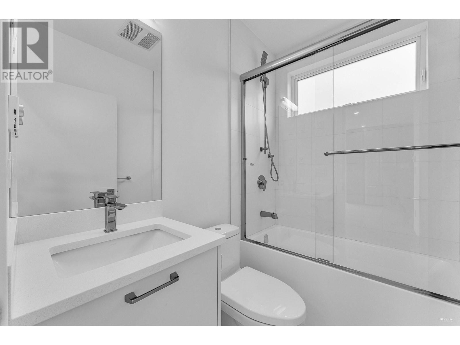 615 E 6th Street, North Vancouver, British Columbia  V7L 1R4 - Photo 38 - R2987131