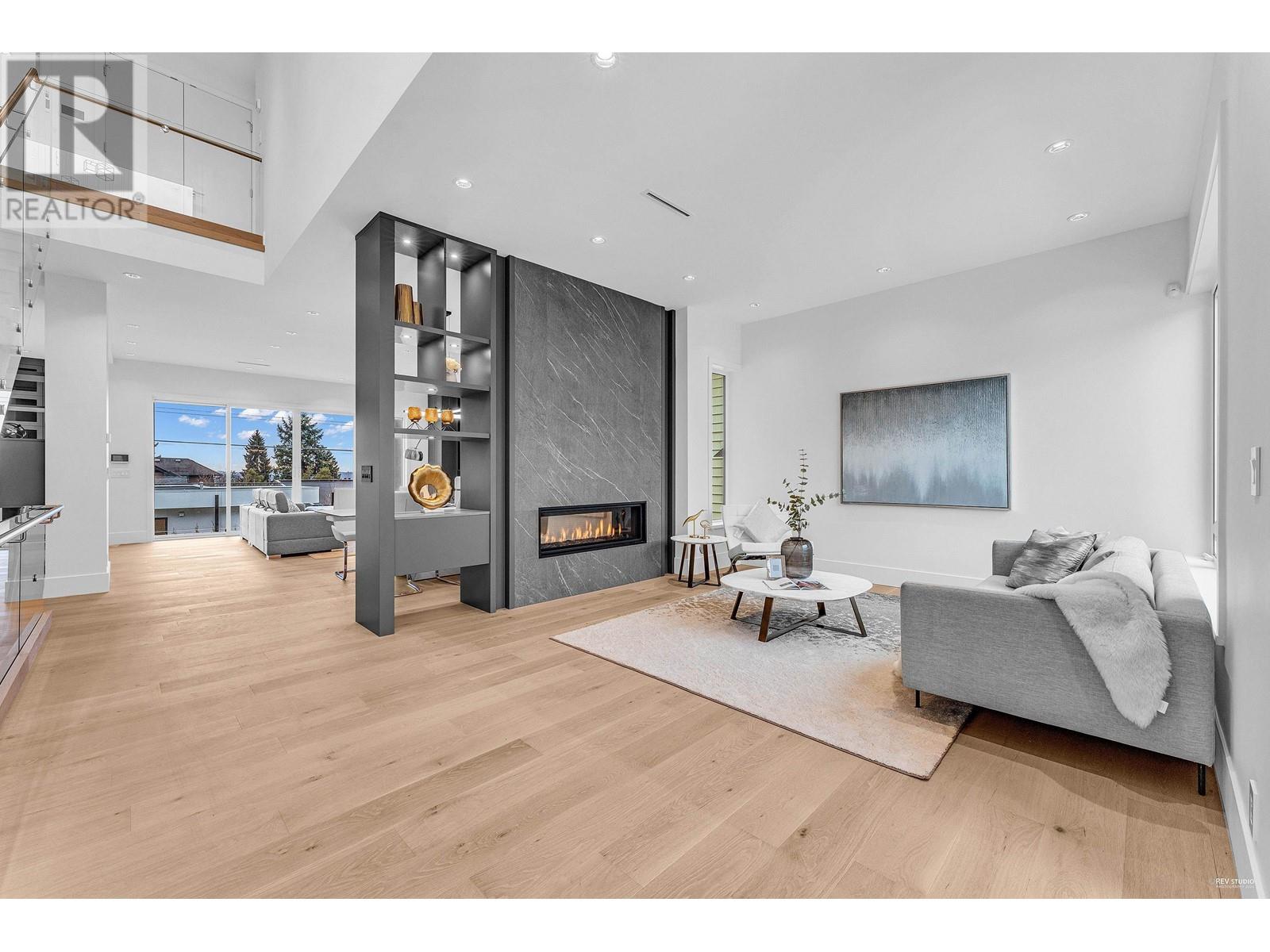 615 E 6th Street, North Vancouver, British Columbia  V7L 1R4 - Photo 9 - R2987131