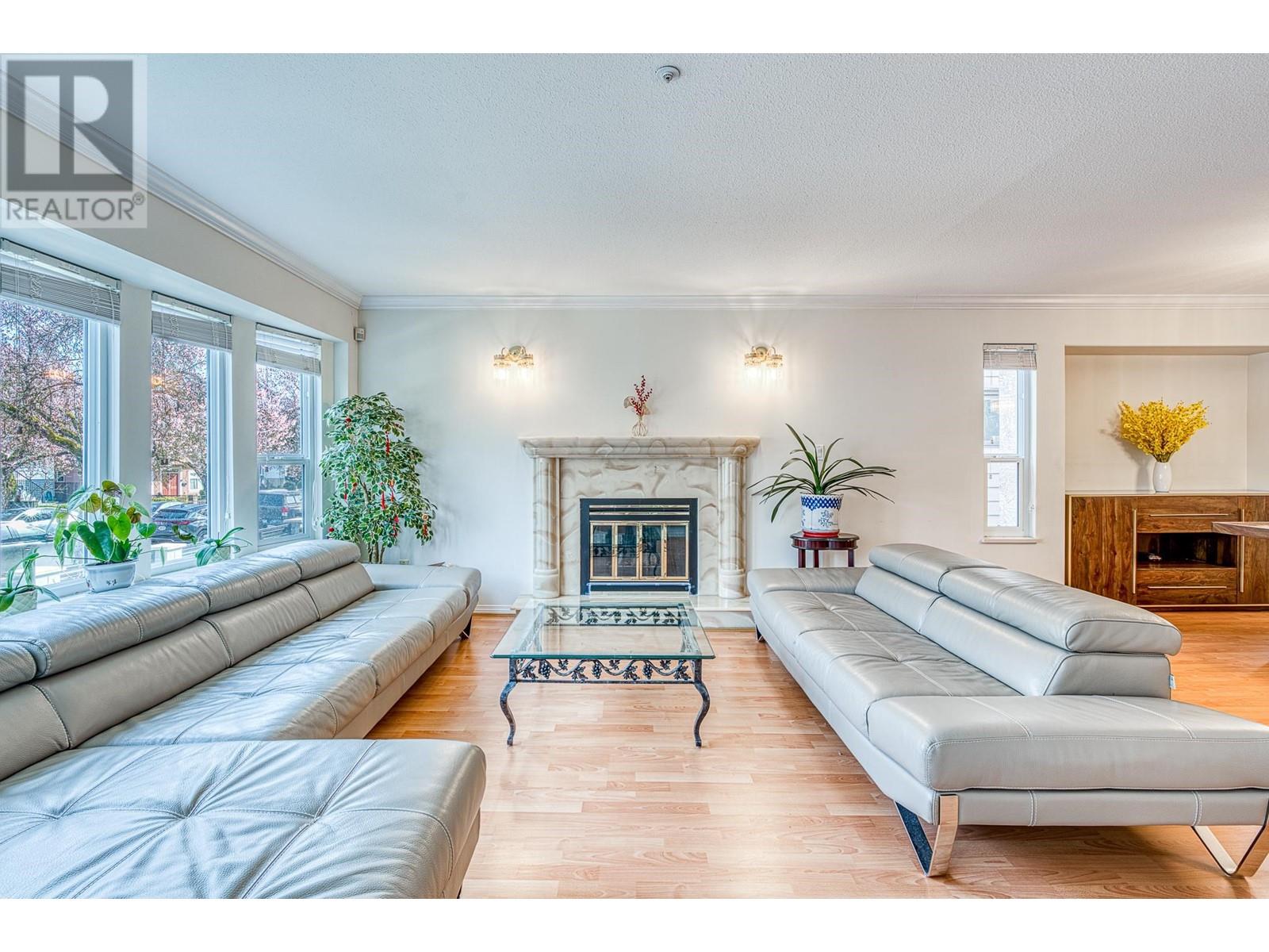 1908 E 39th Avenue, Vancouver, British Columbia  V5P 1H4 - Photo 8 - R2987189