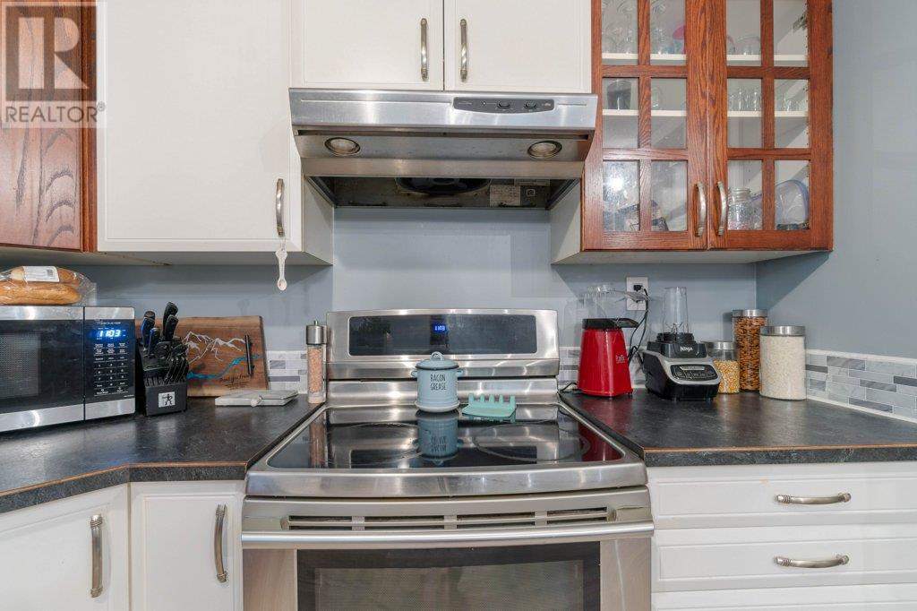 9048 Hummingbird Drive, Swansea Point, British Columbia  V0E 2K2 - Photo 21 - 10342317