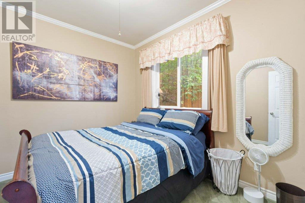 9048 Hummingbird Drive, Swansea Point, British Columbia  V0E 2K2 - Photo 29 - 10342317