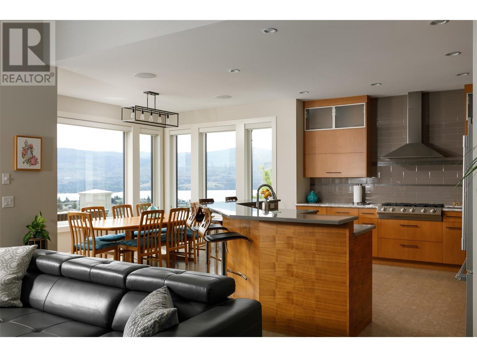 2822 Ourtoland Road, West Kelowna, British Columbia  V1Z 2H5 - Photo 11 - 10342280