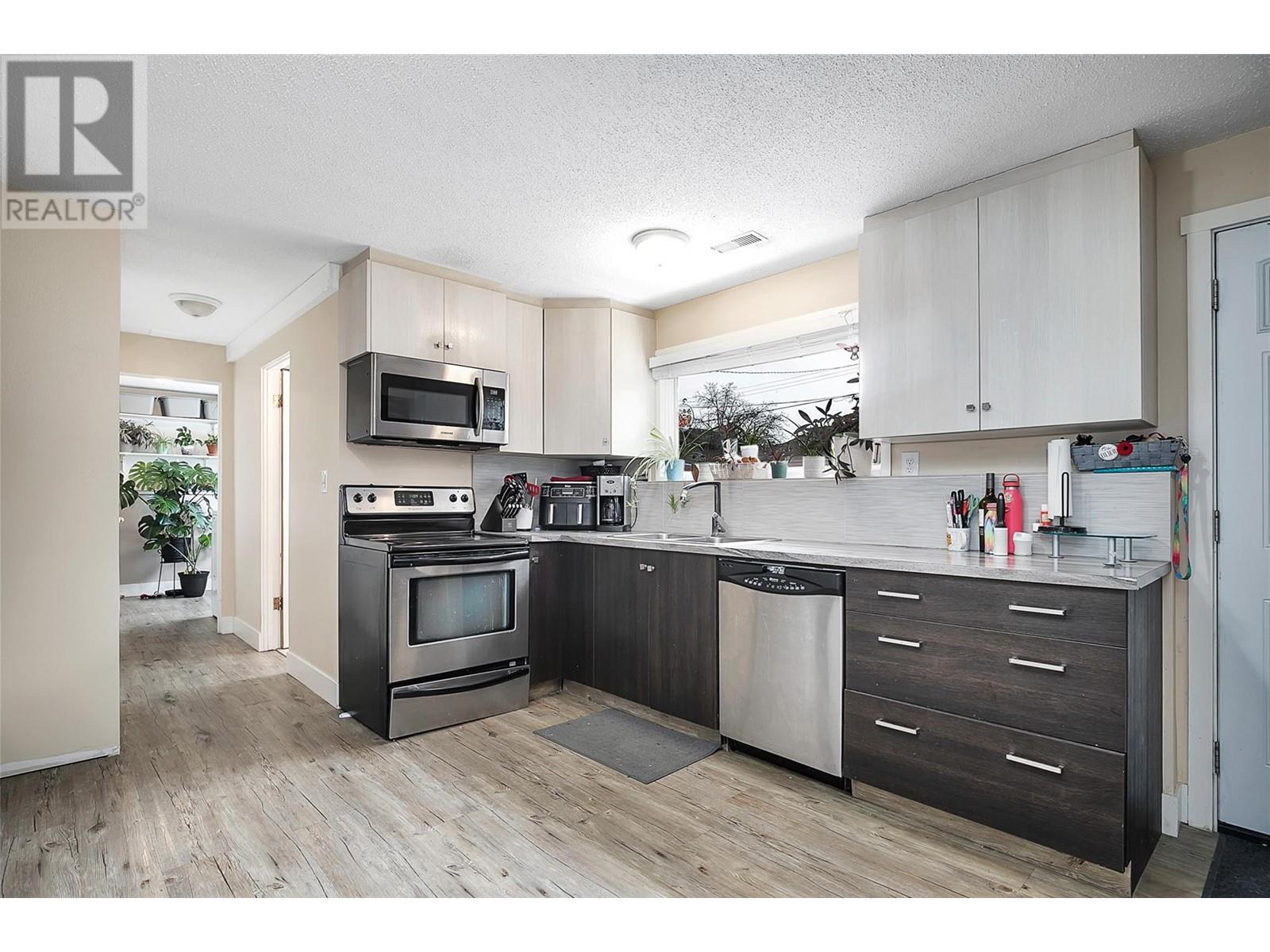 785 Birch Avenue, Kelowna, British Columbia  V1Y 5H3 - Photo 32 - 10341955