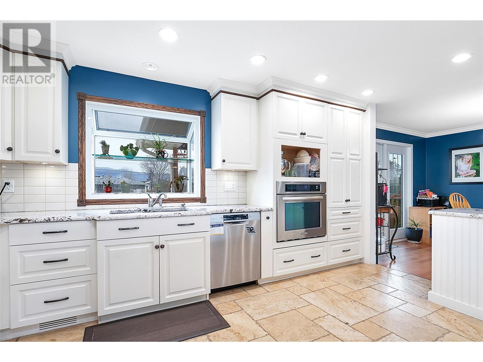 785 Birch Avenue, Kelowna, British Columbia  V1Y 5H3 - Photo 8 - 10341955