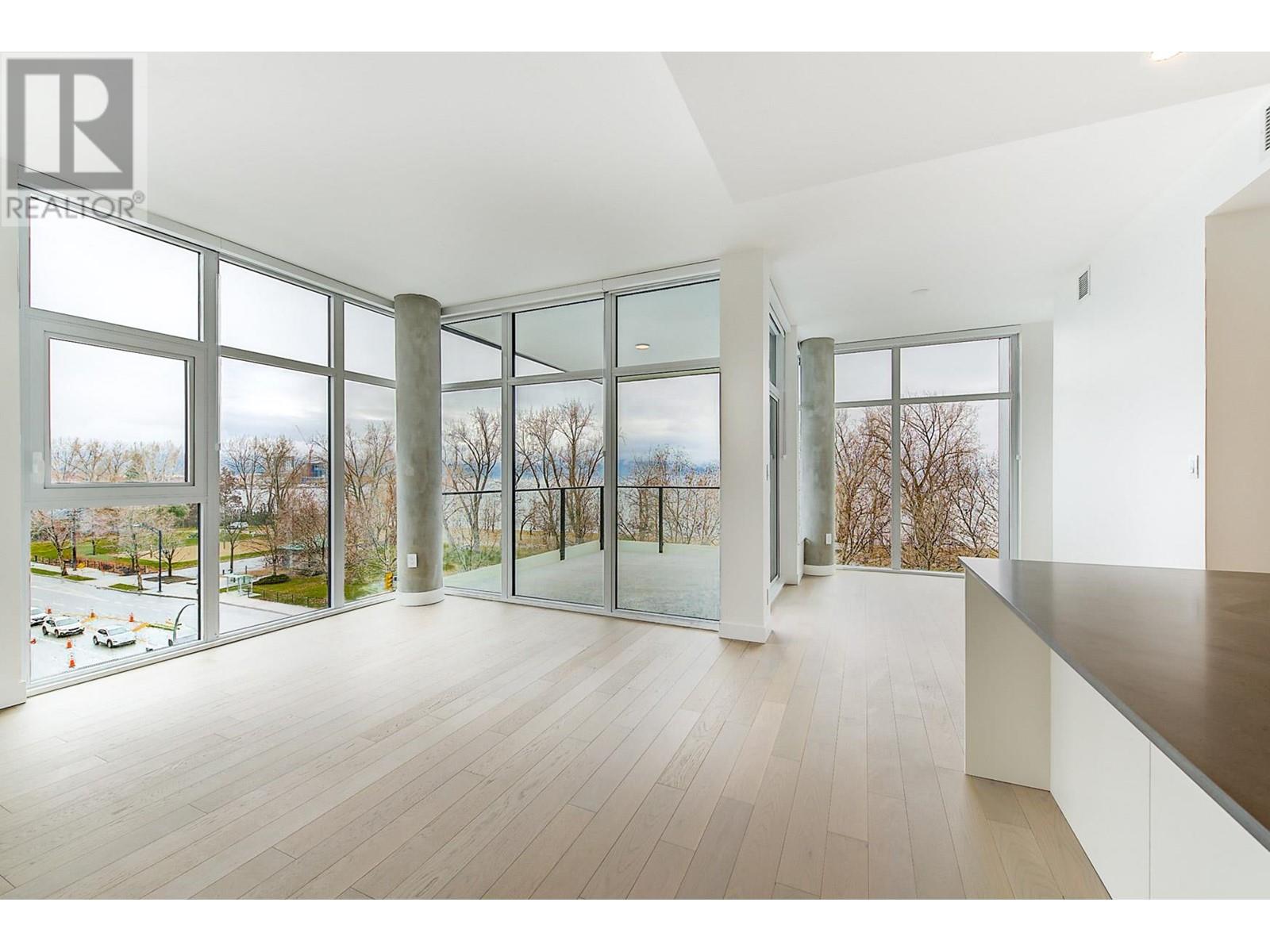 Property at 3409 Lakeshore Road Unit# 507 image 5
