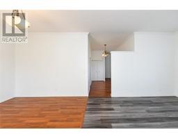 1039 Arrowsmith Ave, Courtenay property photo listing 994544 for sale