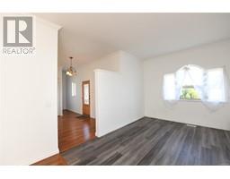 1039 Arrowsmith Ave, Courtenay property photo listing 994544 for sale