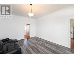 1039 Arrowsmith Ave, Courtenay property photo listing 994544 for sale