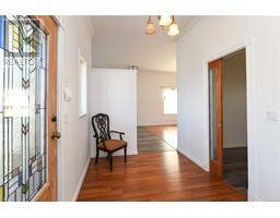 1039 Arrowsmith Ave, Courtenay property photo listing 994544 for sale